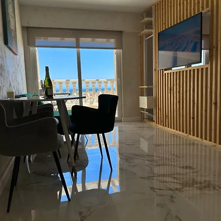 Galaxy Luxury Apartamento *